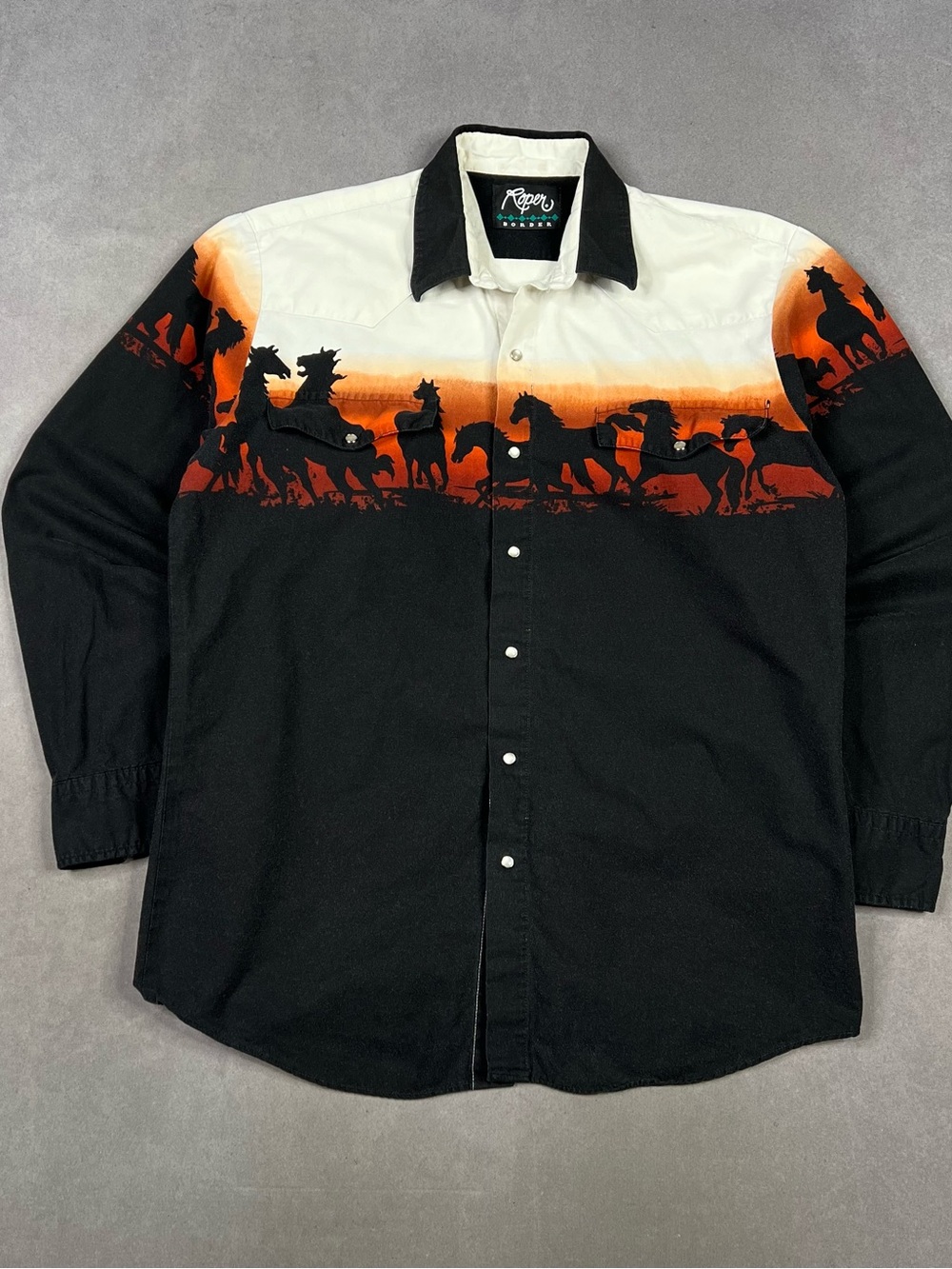 Roper Black, White & Orange Sunset Horse Print Western Shirt Vintage
